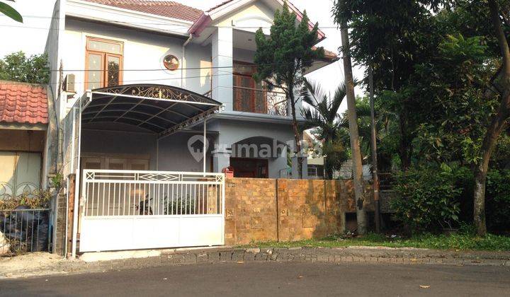 Dijual rumah di Anggrek Loka BSD 2