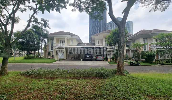 Dijual rumah siap huni Alam Sutera Olivia depan taman 2