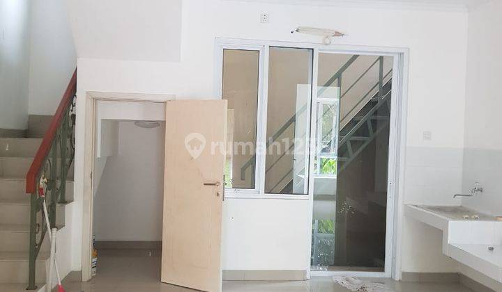 Dijual rumah di Karelia Village Paramount Gading Serpong 9