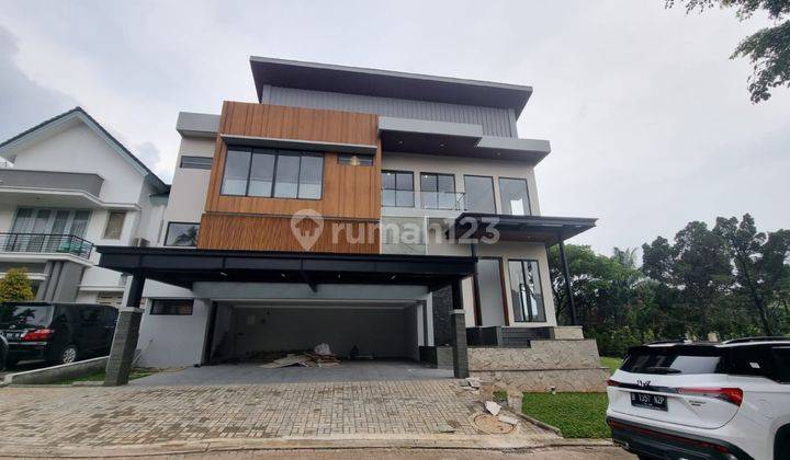 Jual rumah baru design mandiri De Latinos BSD dekat tol ada private pool 2