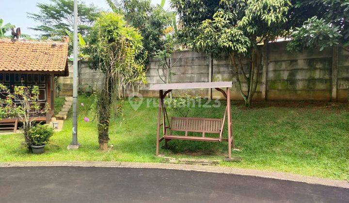 Dijual rumah siap huni hook di Kencana Loka BSD 2