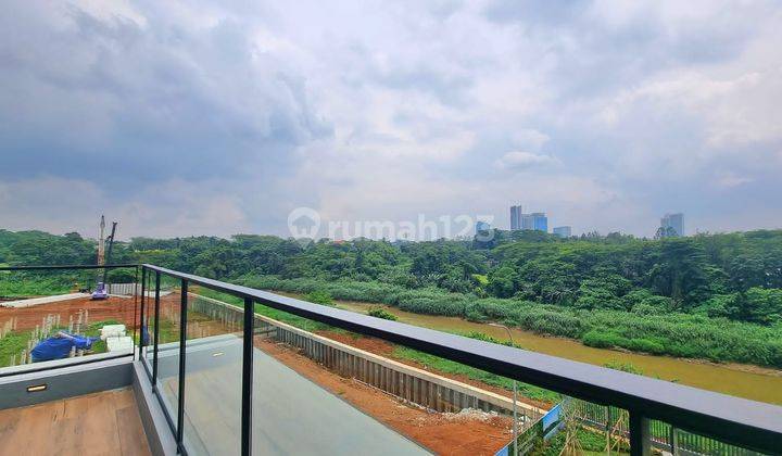 Dijual rumah dgn rooftop view botanical garden - Layton Nava Park BSD 2