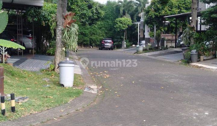 Rumah baru gaya industrial di De Latinos BSD - dekat tol 2