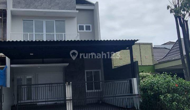 Dijual rumah baru design mandiri di Kencana Loka BSD 1