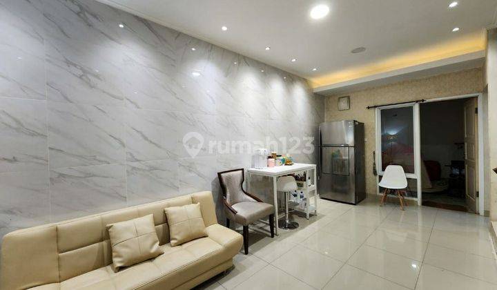 Cluster Bohemia Gading Serpong Depan Taman, Ekstra Tanah 1