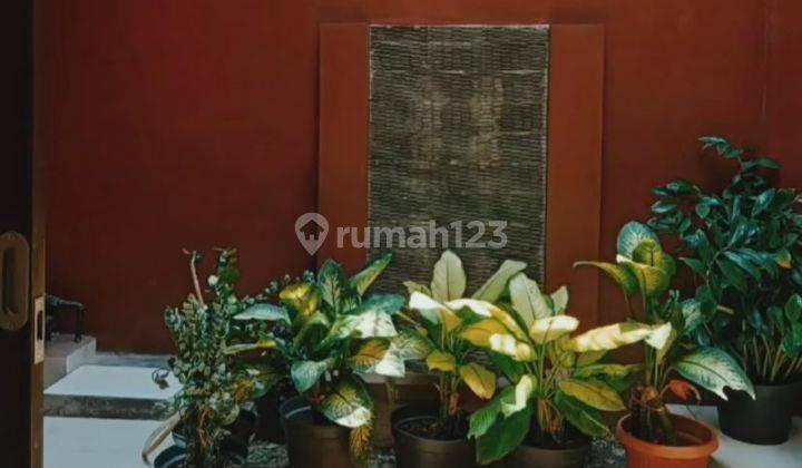 Dijual rumah asri siap huni di Kencana Loka BSD 2