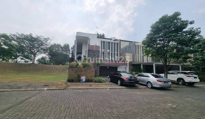 Dijual rumah mewah cluster Brassia di De Park BSD 2