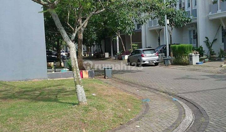 Rumah siap huni di Azura Vanya Park - fasilitas hijau lengkap danau 2