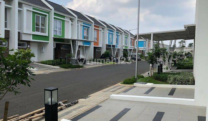 Jual rumah siap huni di Martinez Symphonia Gading Serpong dekat danau 2