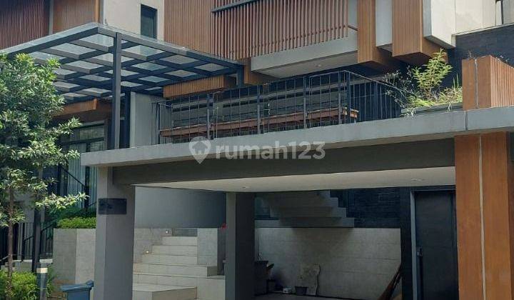 Jual rumah Caelus Greenwich Park BSD - sudah renov tangga attic 2