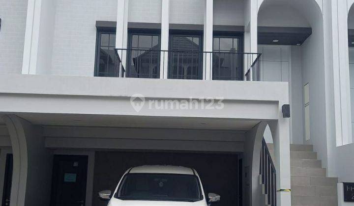 Dijual rumah baru di Aether Greenwich Park BSD - 3 lantai Utara 1