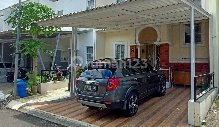 Rumah siap huni di Alicante IL Lago Paramount Gading Serpong