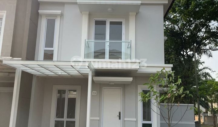 For sale new house Elista Village Gading Serpong - CORNER lot spacious garden