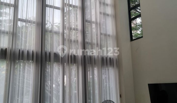 Rumah mewah siap huni di Lancewood Nava Park BSD