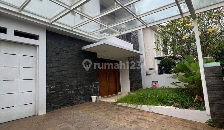 Rumah siap huni lokasi strategis Puspita Loka BSD 1