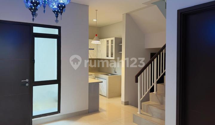 Brand New House in BSD Mozia, 2 Floors, Hook [Lot], Fully Furnished, Ready to Occup
