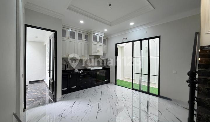 Jual Rumah di BSD Nusaloka, Rumah Baru Design Mandiri