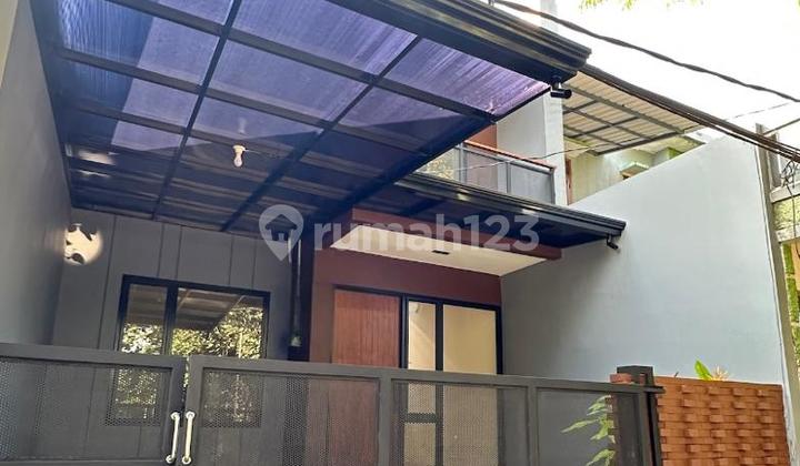 Jual Rumah Baru di BSD Kencana Loka, Design Mandiri Dekat Tol dan KRL