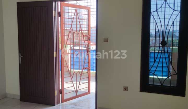 Rumah Bagus di Muara Karang SHM Siap Huni Rumah Bagus di Muara Karang SHM Siap Huni