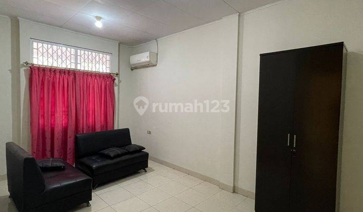 Disewakan Rumah Siap Huni Citra 2 , 3 Kamar Tidur , Semi Furnish , Rapih , 1.5 Lantai 2