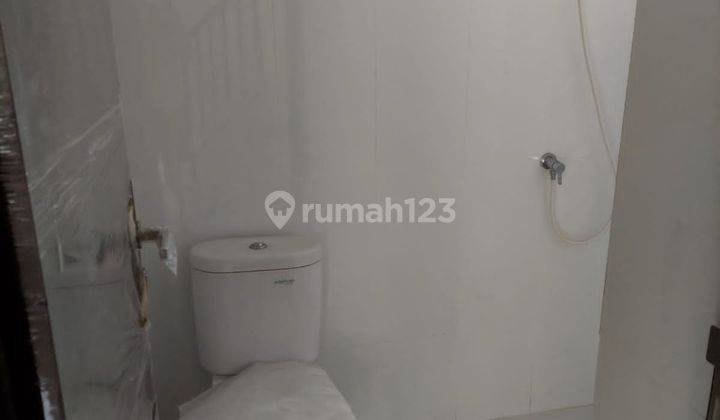 Dijual Citra Garden Puri , 2 Lantai , 2 Kamar Tidur , Bangunan Baru , Siap Huni 2