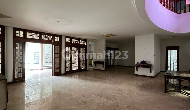 Dijual Rumah Lama Hitung Tanah Jl. Metro Pondok Indah - Kebayoran Lama Jakarta Selatan