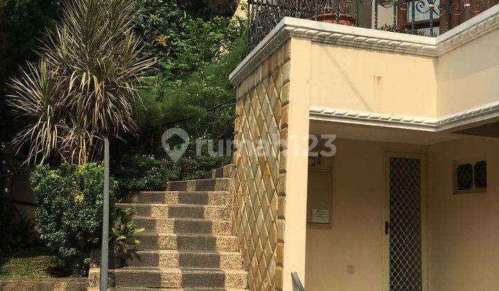 Rental House In Pondok Indah With Private Pool Rental House In Pondok Indah With Private Pool