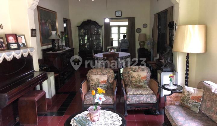 Dijual Rumah Lama Area Menteng Jakarta Pusat