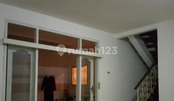 Dijual Rumah Lama Masih Layak Huni Area Setiabudi Jakarta Selatan Dijual Rumah Lama Masih Layak Huni Area Setiabudi Jakarta Selatan