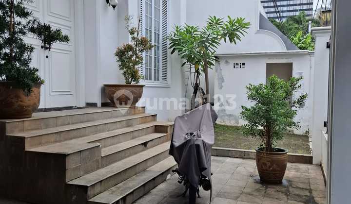 Disewakan Rumah Bagus Area Menteng Jakarta Pusat 2