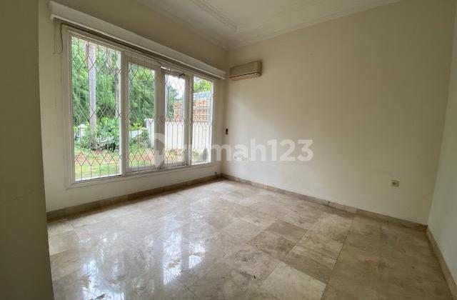 Dijual Rumah Hitung Tanah Taman Lebak Bulus