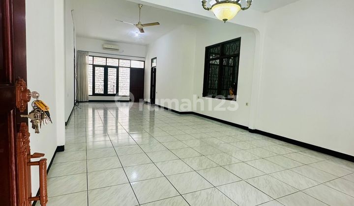 Disewakan Rumah Siap Huni Area Selong,, Kebayoran Baru Jakarta Selatan 2