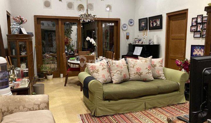 Disewakan Rumah Siap Huni Jl. Prapanca Raya Kebayoran Baru Jakarta Selatan 1