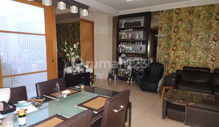 Di Jual Apartemen Pakubuwono Residence 2 Bed Furnish Bagus