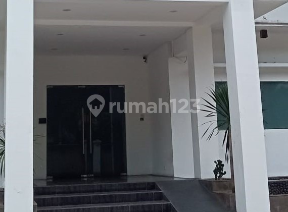 For Rent / Sale Land + Building in Kebayoran Baru Area, South Jakarta 2