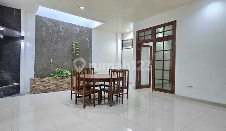 FOR SALE / FOR RENT HOUSE IN KEMANG