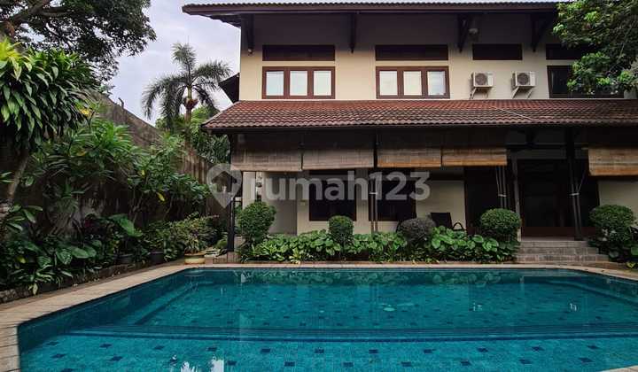Dijual Resort House Jalan Benda Raya Kemang 1