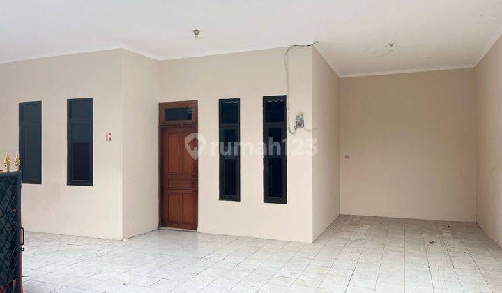 Disewakan Rumah Tebet Timur Untuk Kantor Atau Rumah Tinggal Jalan 1 Mobil Car Port 2 Mobil 2