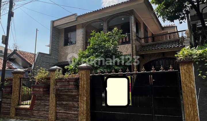 TRANSLATION: For Rent: Nice Comfortable House for Residence or Office Access Road for 2 Cars Pejaten Barat Pasar Minggu South Jakarta TRANSLATION: For Rent: Nice Comfortable House for Residence or Office Access Road for 2 Cars Pejaten Barat Pasar Minggu South Jakarta