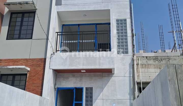 Dijual Rumah Bagus, Jalan 2 Mobil, Dekat Dengan Jalan Besar, Cibubur, Cijantung, Cimanggis Jakarta Timur 2