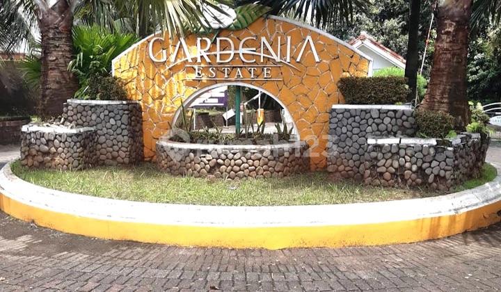 Rumah Dalam Komplek Gardenia Estate Ciputat Siap Huni 2