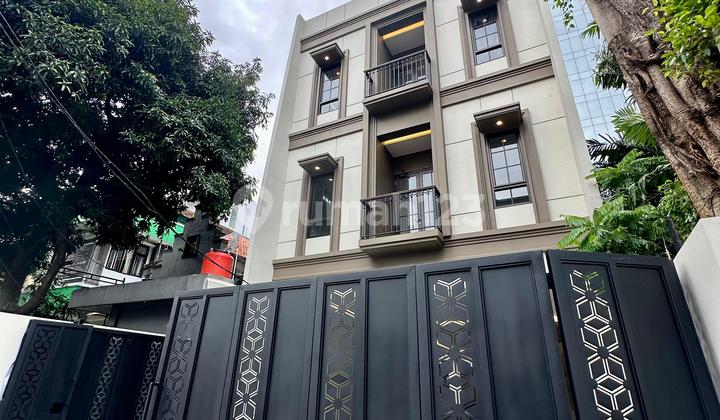 Exclusive Boarding House in Menteng, Strategically Located in the City Center 2