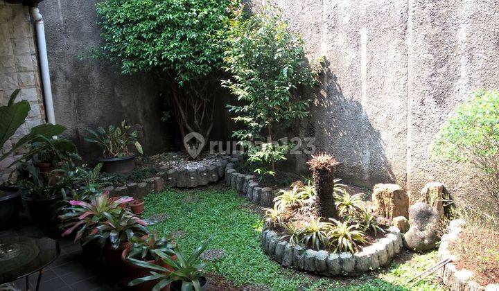 Rumah siap huni di komplek terkenal buncit indah 3