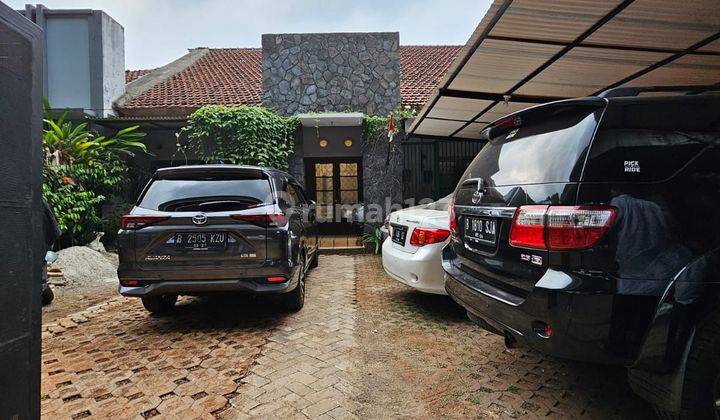 Rumah lama layak huni cocok untuk tempat usaha Prapanca raya 2