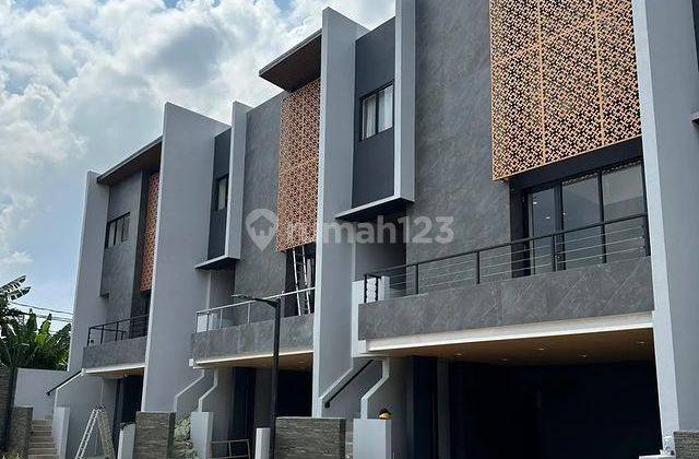 Rumah baru total 13 unit lokasi strategis permata hijau 2