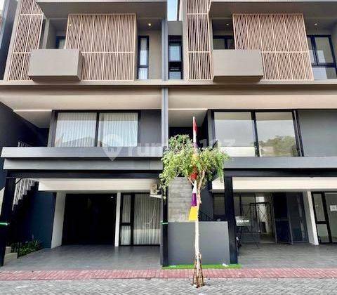 Rumah dalam Cluster Lokasi Strategis Dekat Cilandak Kko 2