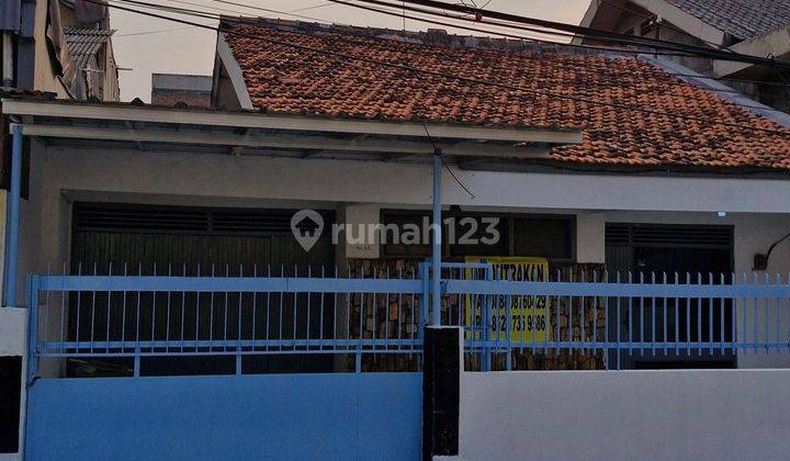 Rumah Baru Tenovasi Dalam Komplek Bangka Kemang 1