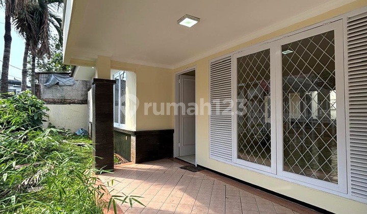 Single Hause bisa untuk Kantor Cipete Lokasi Strategis Single Hause bisa untuk Kantor Cipete Lokasi Strategis