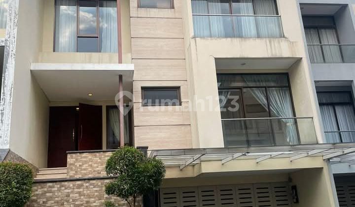 Rumah Lebak Bulus Dalam Komplek Siap Huni