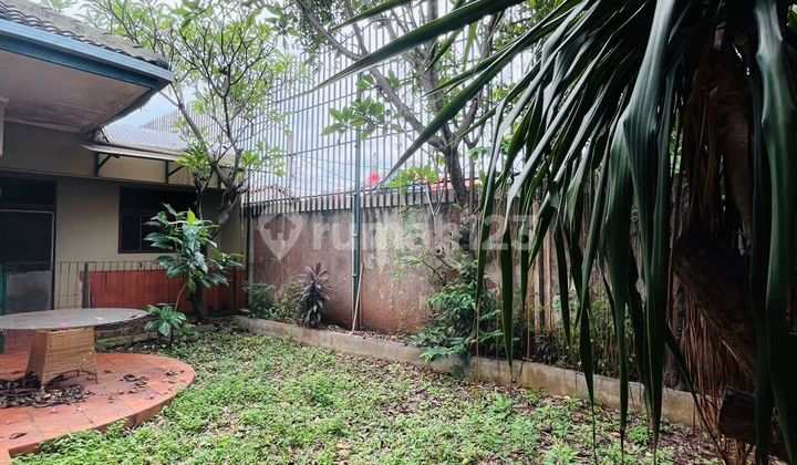 Rumah Lama Dalam Komplek Cipete Lokasi Strategis Rumah Lama Dalam Komplek Cipete Lokasi Strategis
